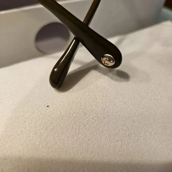 Aperçu x Oumayma | Handmade Limited Edition Removable Palm Clip-  NWOT - Picture 7 of 16